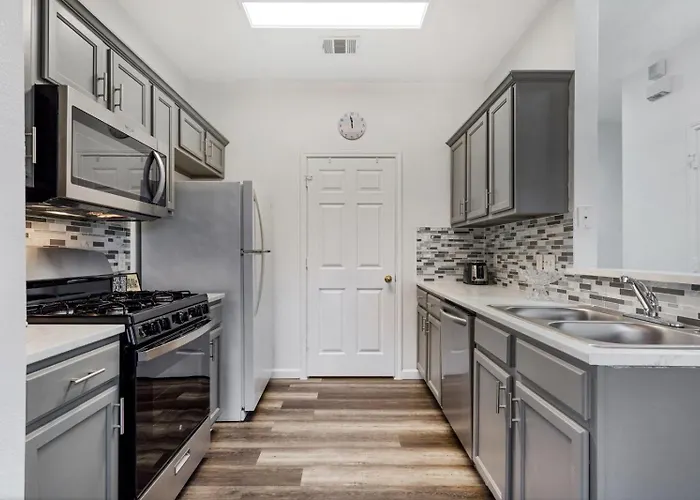 Quaint 2bd2b Condo* Fully Furnished*amazing Patio* Aparthotel Round Rock